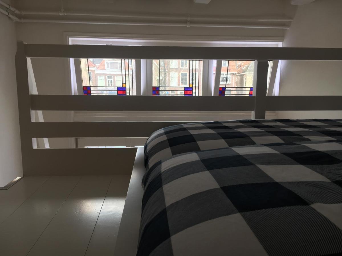 B&B Aan De Gracht Λεουβάρντεν Εξωτερικό φωτογραφία